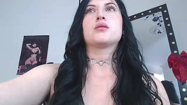 Czat XXX na żywo – Evelyn_Sheeran