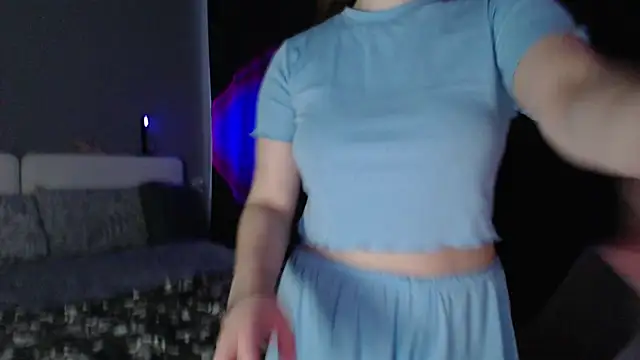 Reyleys: απευθείας συνομιλία ΧΧΧ