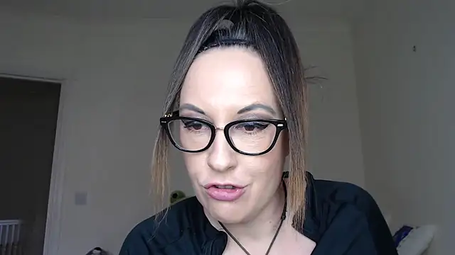 Онлайн чат XXX Humiliatrixxxx