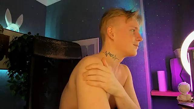 AlexxSweet live XXX chat