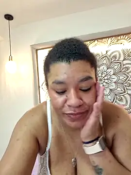 Selket11 即時 XXX 聊天