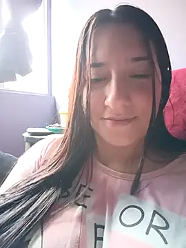 Mysticdooll69 即時 XXX 聊天