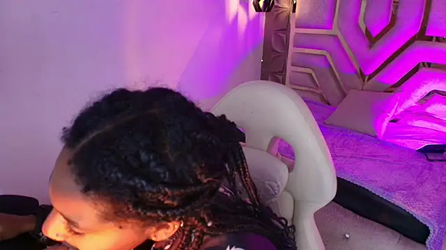 Chat XXX Live Queen_perla_