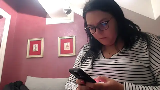 Wetandnaughtyxx Chat XXX in diretta