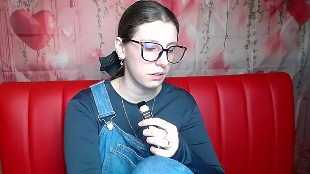 LilianaShine Webcam-Show