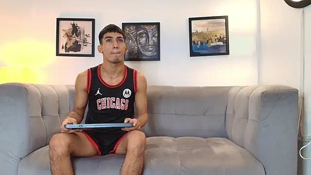 DIAMOND_BLACKSのライブXXXチャット