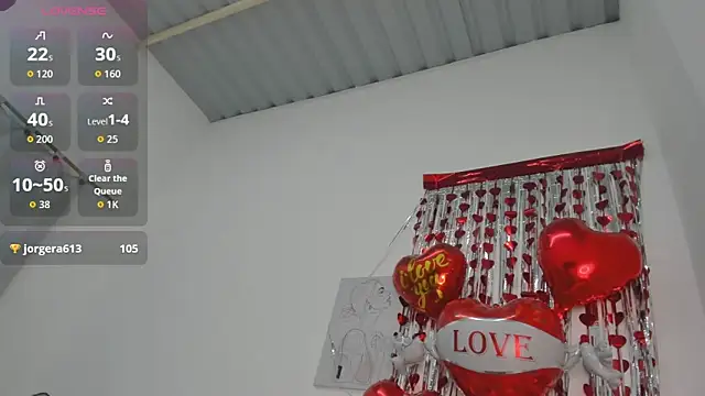 velvetluna_ élő XXX-chatje