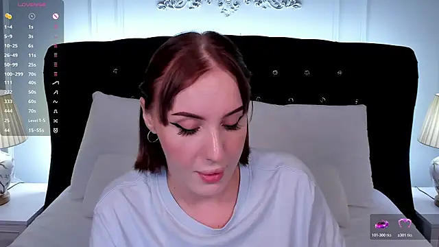 Chat +18 de LianaFord ao vivo