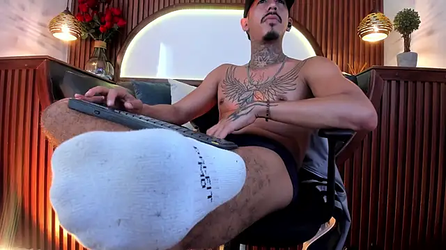 Donovan_Desmond Show Webcam