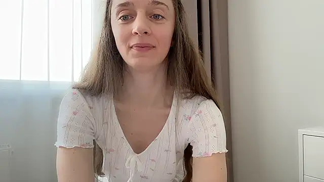 Czat XXX na żywo – ShySchoolGirl