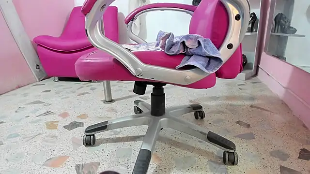 CAMILA--REYのライブXXXチャット