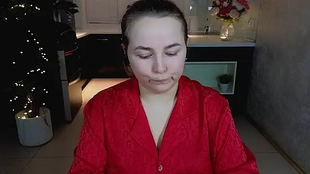 Mira_Mermayd Adlı Modelin Canlı XXX Sohbeti