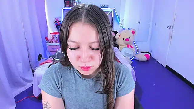 Luna_Analya's Live XXX Chat