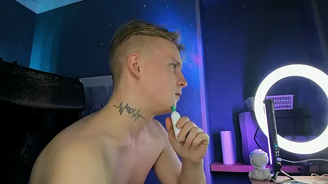 Chat XXX en directo de AlexxSweet