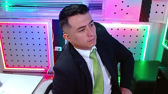 Godofcumxxx Chat XXX in diretta