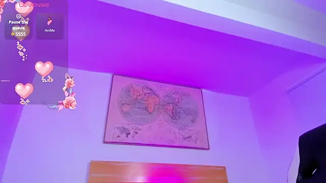 Chat +18 de kitty_sweeety_ ao vivo