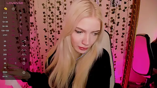 AnyaTaylor_'s Live XXX Chat