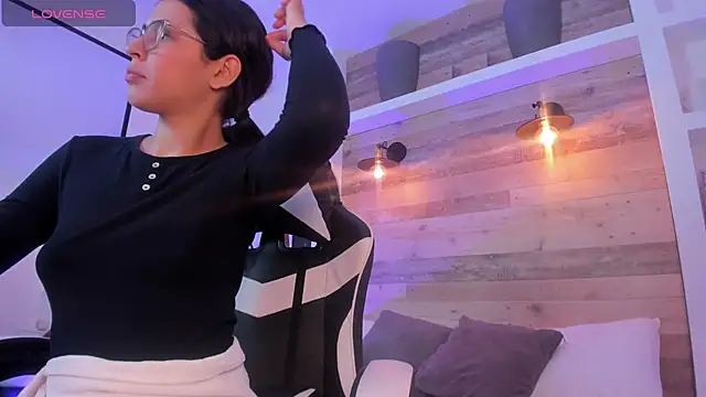 desireee_のライブXXXチャット