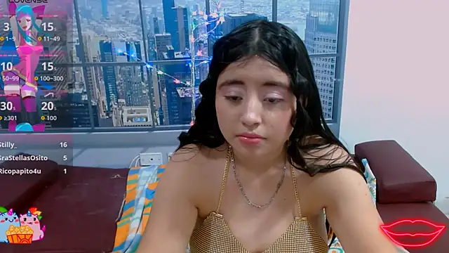 angelhotlatina18 Adlı Modelin Canlı XXX Sohbeti