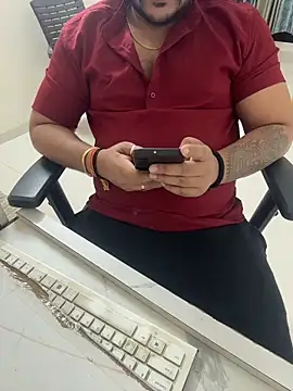 Chatroom XXX en direct de FlirtyxBoy