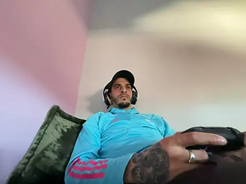 Rebeu313のウェブカメラショー