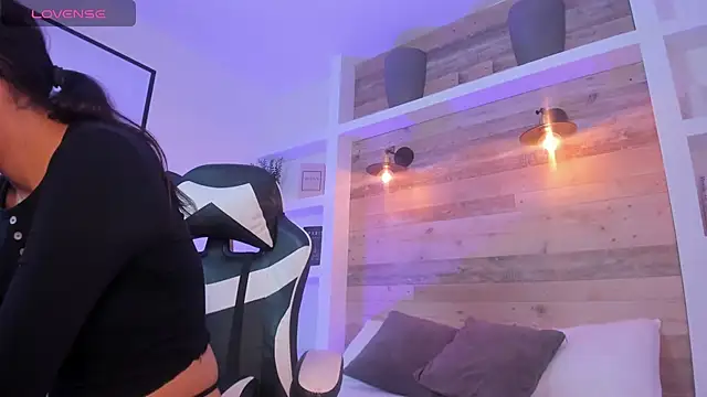 Chatroom XXX en direct de desireee_