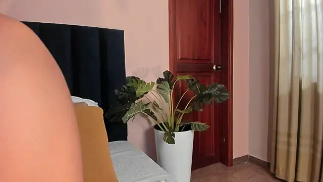 Chat +18 de Christy_Sea ao vivo