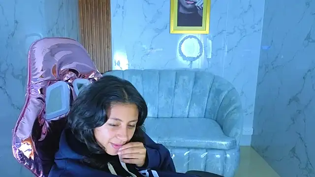 Chat XXX Live serabella_s