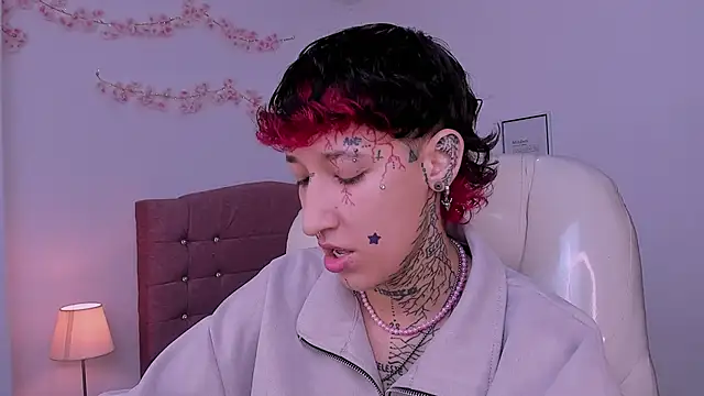 Luci_Rose: απευθείας συνομιλία ΧΧΧ