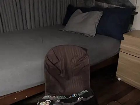 mysticofcum_ 即時 XXX 聊天