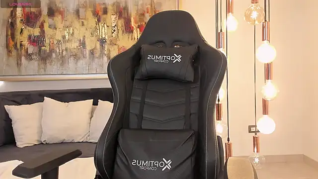 دردشة KylaMorrison الجنسية المباشرة