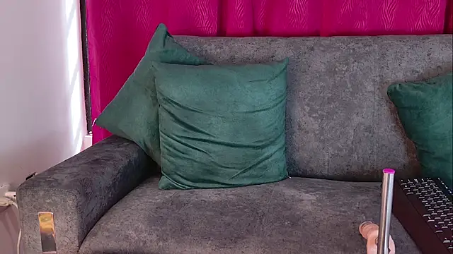 Chatroom XXX en direct de Genesis_Montenegro_OA