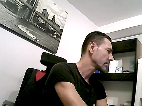 Вебкам-шоу mastercharisma35