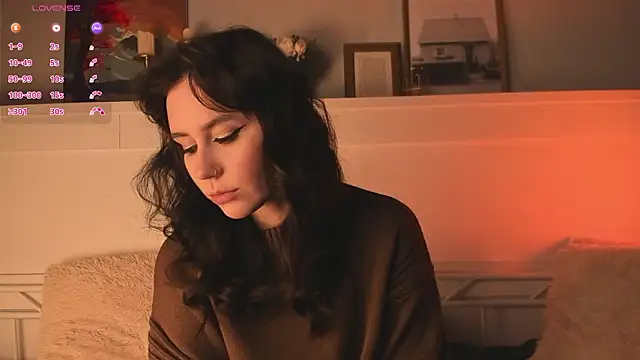 XXX chat uživo modela UnaMedison