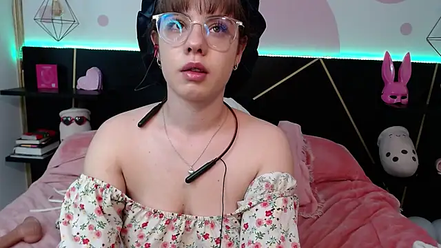 DanniAbbey Live XXX Chat