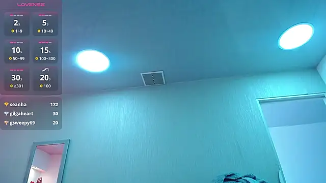 XXX chat uživo modela Harmony_Hills