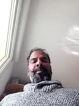 frenchblackc31 élő XXX-chatje