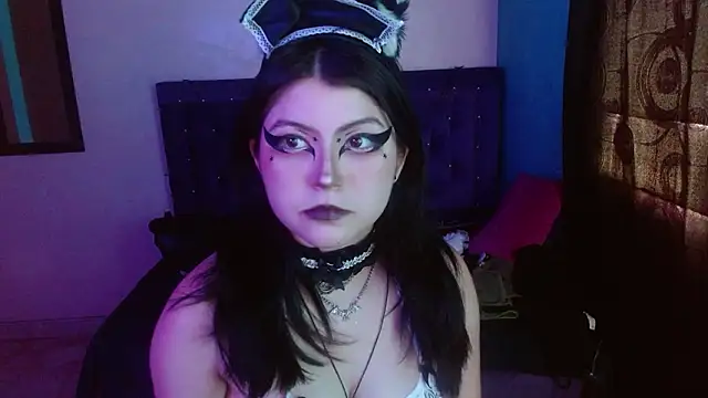 Ginebra_Sensual – Naživo XXX chat