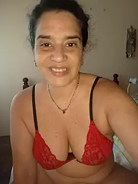 MoritaSalvaj Show in webcam