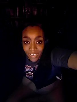 Chat XXX en directo de VenezuelaLuxeNoir