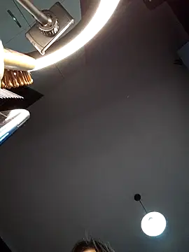 Akemi_rossi élő XXX-chatje