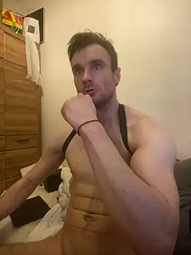 XXX chat uživo modela pervoboy