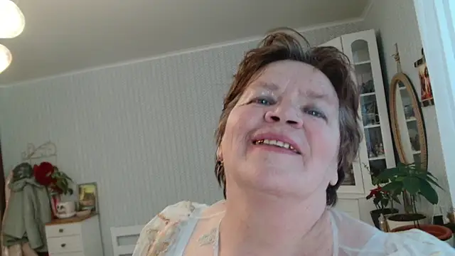 Czat XXX na żywo – Kleo_doll_