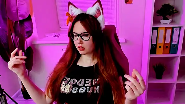 CarolGigglyのライブXXXチャット