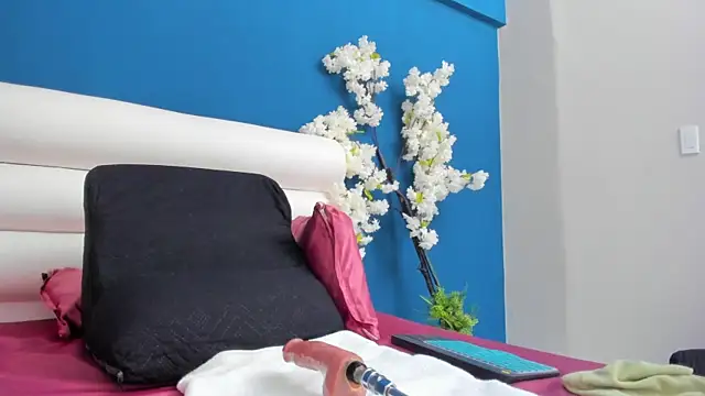 letty_straus – Naživo XXX chat