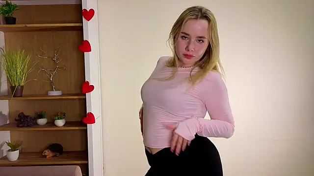 IvetteLabore Live XXX Chat