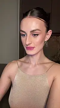 Cartier_G Live XXX Chat