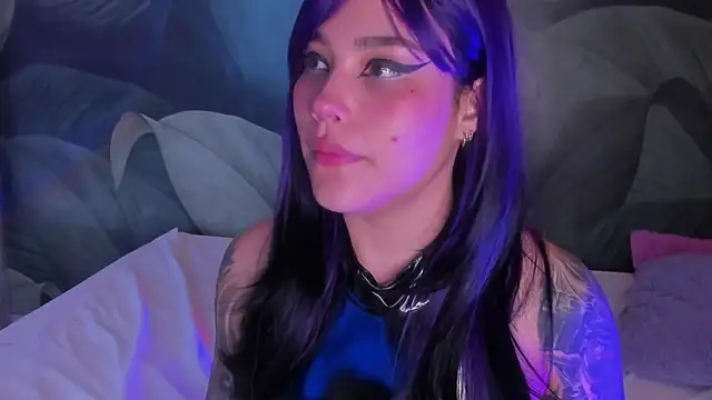 sweett_dirty élő XXX-chatje