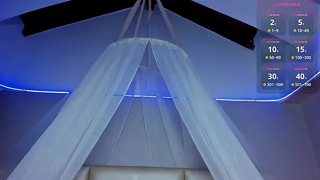 cat_kitty18_ élő XXX-chatje