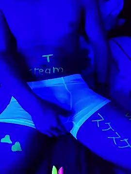 creamlive97 在線直播表演